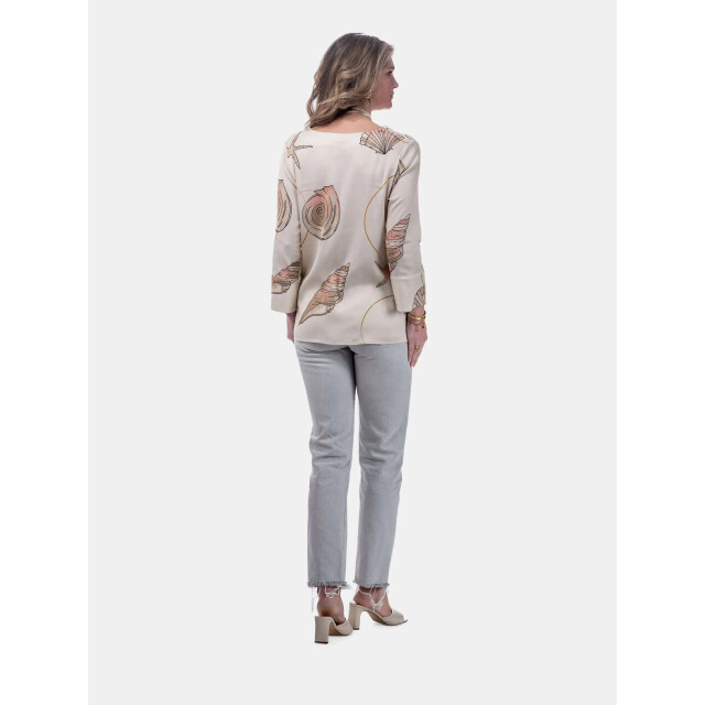 Mucho Gusto ® blouse malediven creme zeeschelpenprint MUCHO GUSTO® Blouse Malediven Creme Zeeschelpenprint large