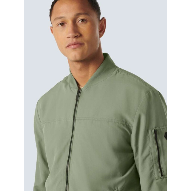 No Excess Jacket short fit bomber light army 27630117SCH-177 large No Excess Jacket short fit bomber light army 27630117SCH-177 large