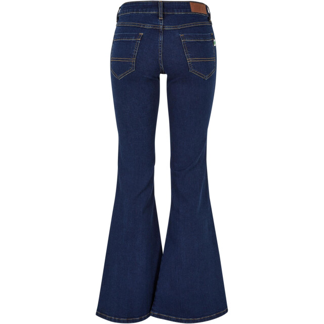 Urban Classics Dames organic flared low rise jeans UTTN1307_midindigowashed large