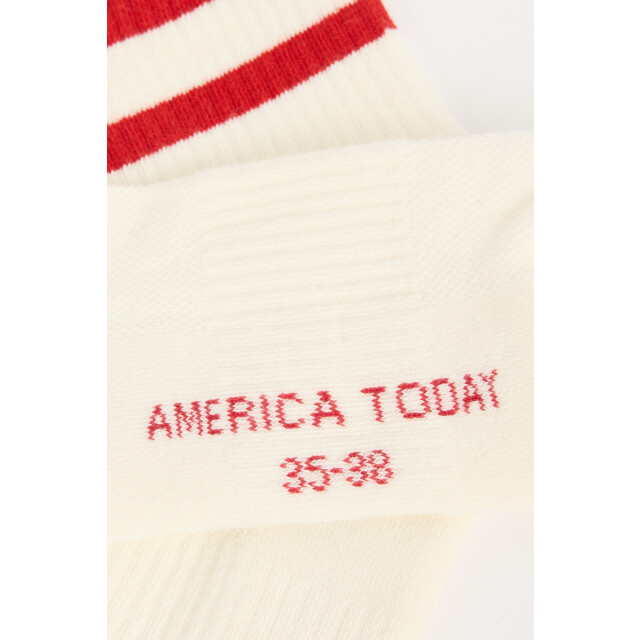 America Today Tate jr 3522002391 800 large