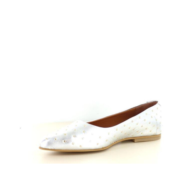 DWRS Label Porto studs Porto studs large