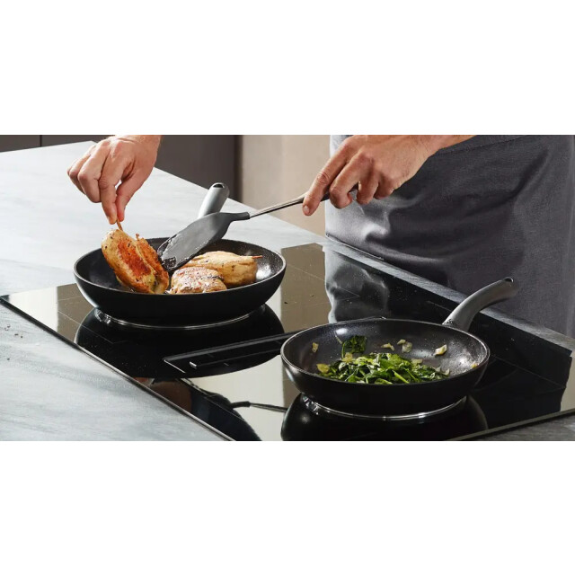 Fissler Essential koekenpan 28cm 111-001-28-100/0 large
