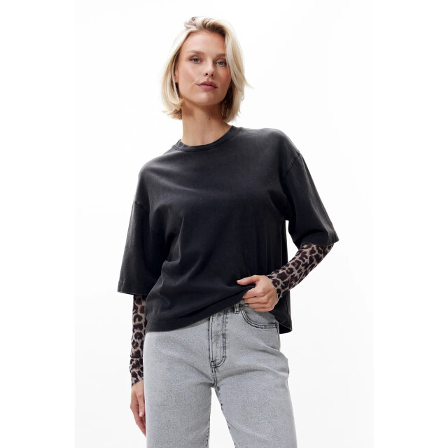 Catwalk Junkie 2503020214 tshirt with leopard mesh sleeves 2503020214 Tshirt with leopard mesh sleeves large