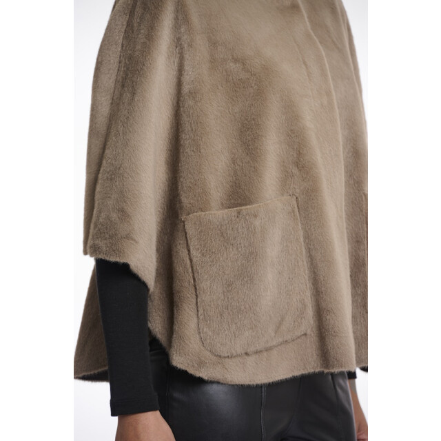 Rino & Pelle faux fur cape dewi.7002511 10868 toffee 06111.882.0002 large