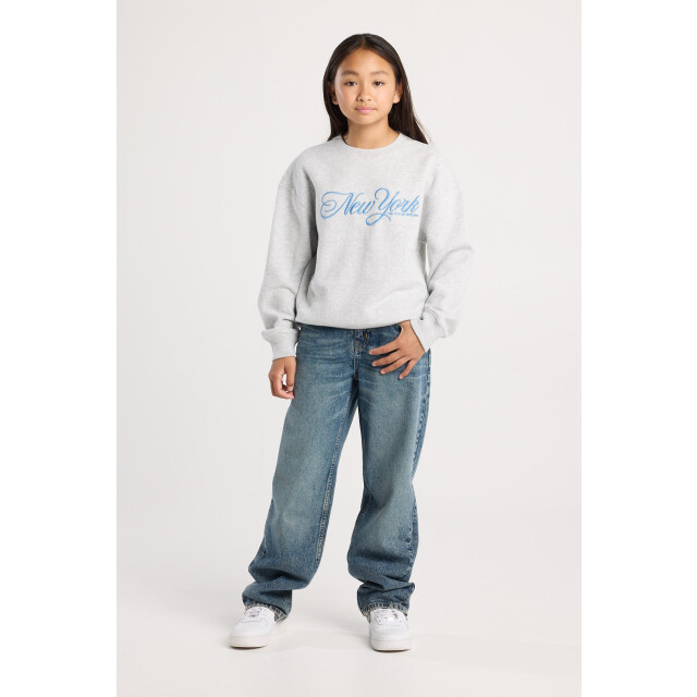 America Today Sadie jr 4212002350 218 large