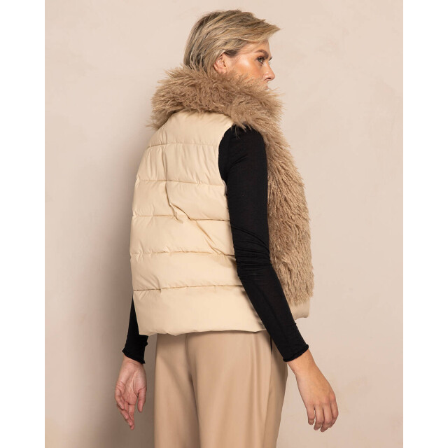 Zhrill Bodywarmer zj160-n3020 ane Zhrill Bodywarmer ZJ160-N3020 ANE large