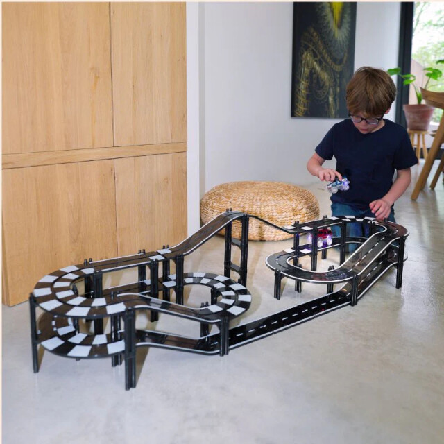 Coblo Magnetische autobaan set 70-delig COBLO70-R/B large
