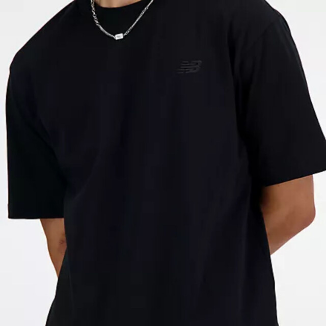 New Balance MT41533 T-Shirts Zwart MT41533 large