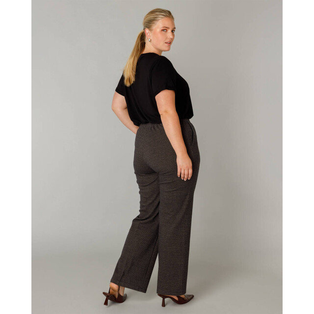 Yesta Broek a005699 romana Yesta + Broek A005699 ROMANA large