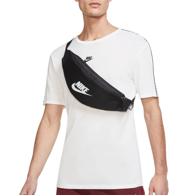 Nike Polyester heuptasje met erfgoedlogo UTPP3141_black large