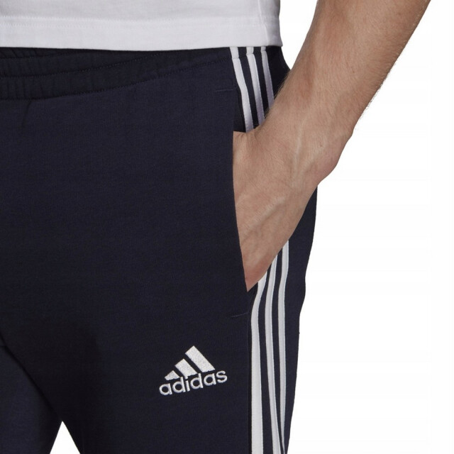Adidas Heren essentials fleece 3 strepen tapered leg joggingbroek UTPP2007_navyblue large
