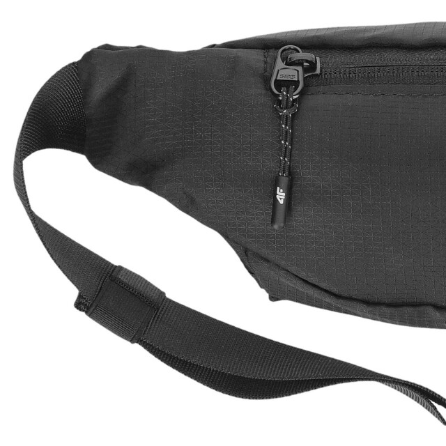 4F U075 heuptas UTPP714_black large