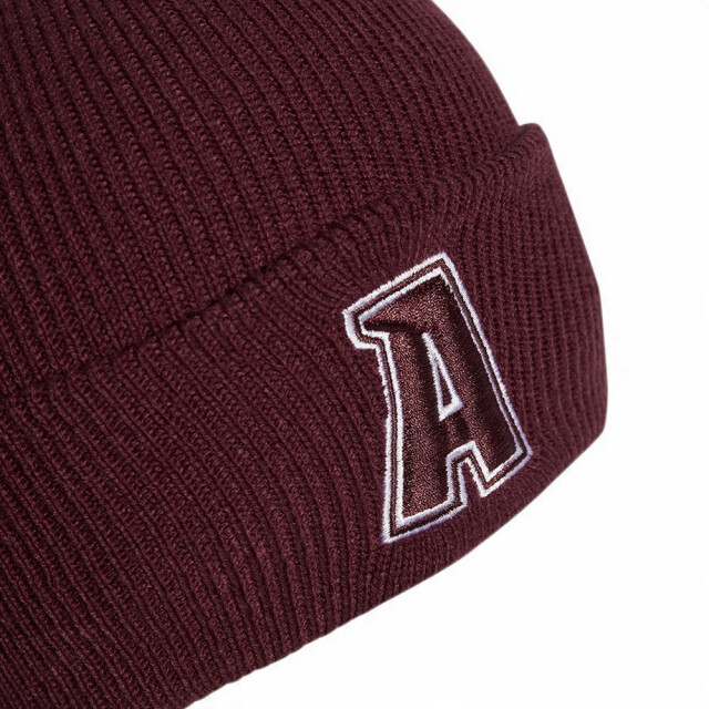 Adidas Var geborduurd logo opgedraaide manchet beanie UTPP5744_red large