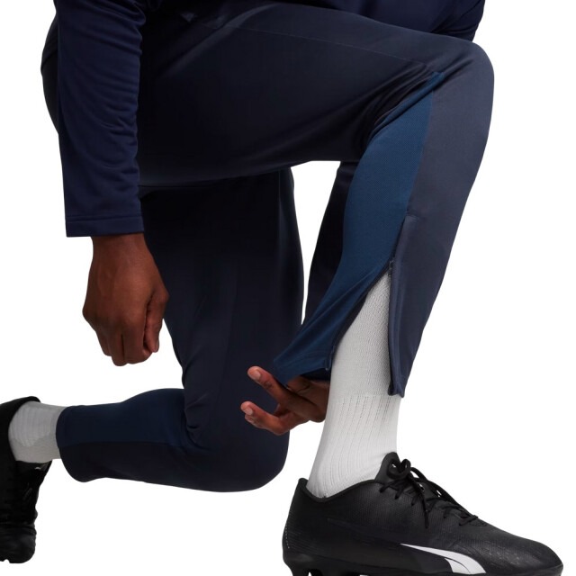 Puma Heren team goal training joggingbroek UTPP5370_navyblue large