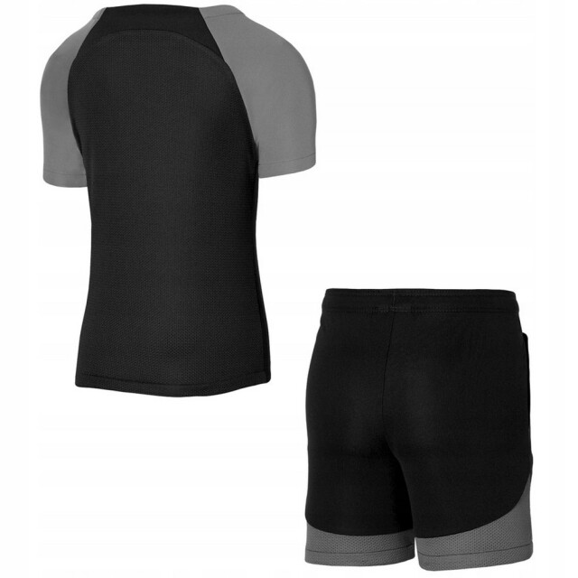 Nike Kinderen/kinderen academy pro trainingsshirt & shorts set UTPP6927_blackgrey large
