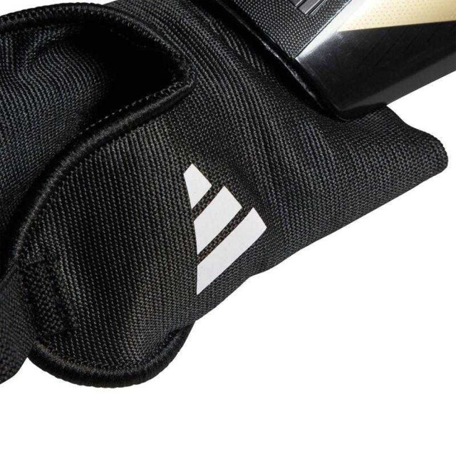 Adidas Tiro match club voetbalscheenbeschermers voor volwassenen UTPP5231_blackgold large