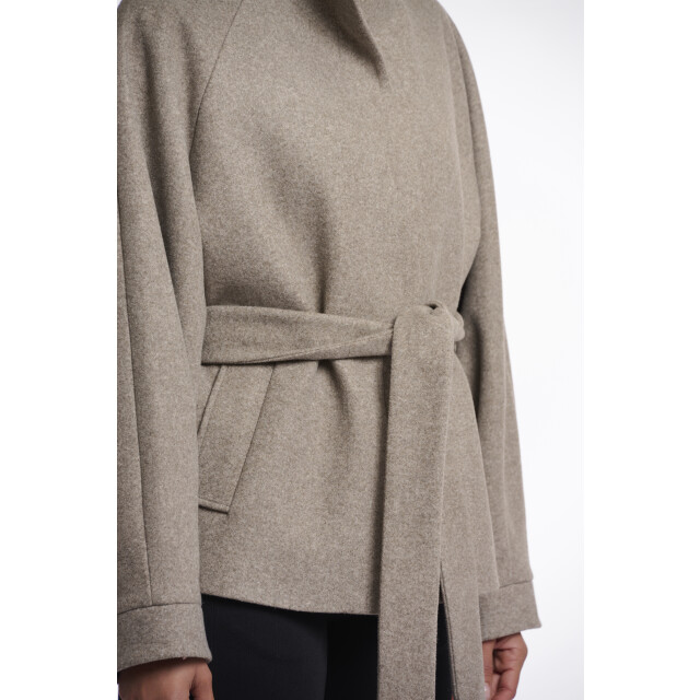 Rino & Pelle short coat with collar cornelia.7002511 toffee 06111.820.0120 large