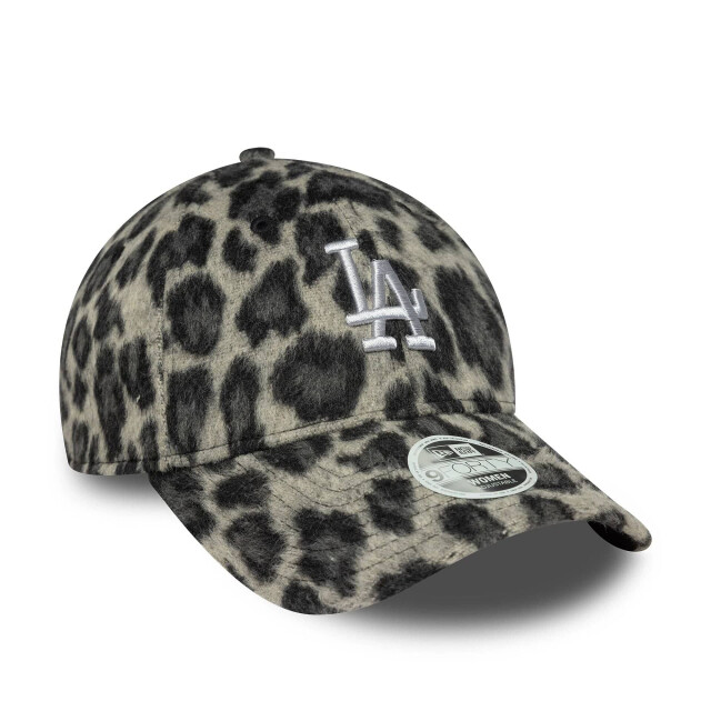 New Era female cosy animal 9forty pet - 071749_905-OSFM large