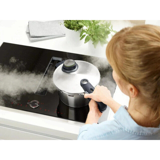 Fissler Premium snelkookset met rvs deksel 4.5l en 2.5l 4009209379807 large