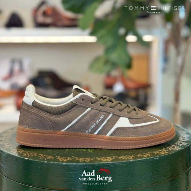 Tommy Hilfiger Damesschoenen sneakers EN0EN02838 large