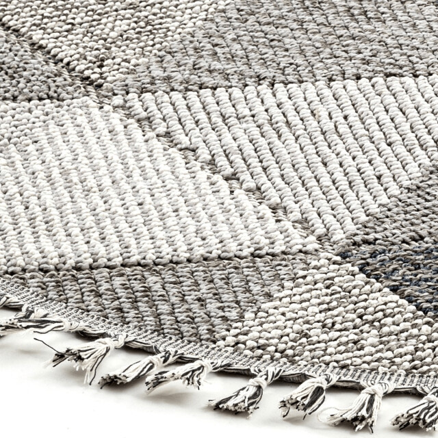 CaliCosy Vloerkleed rond grijs met grijs driehoekmotief en franjes bukle 3246594 large
