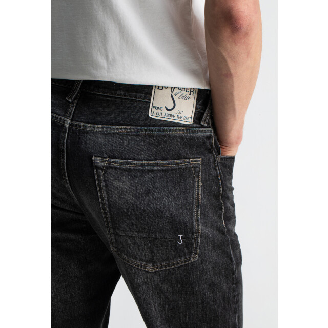 Butcher of Blue Stockton straight dusk denim M2521021-811 large