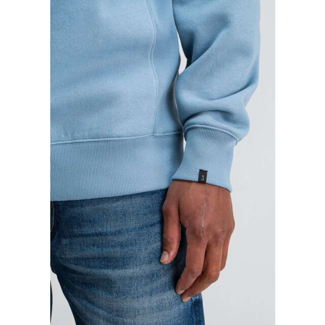 Butcher of Blue Army frat crew M2523008-823 large