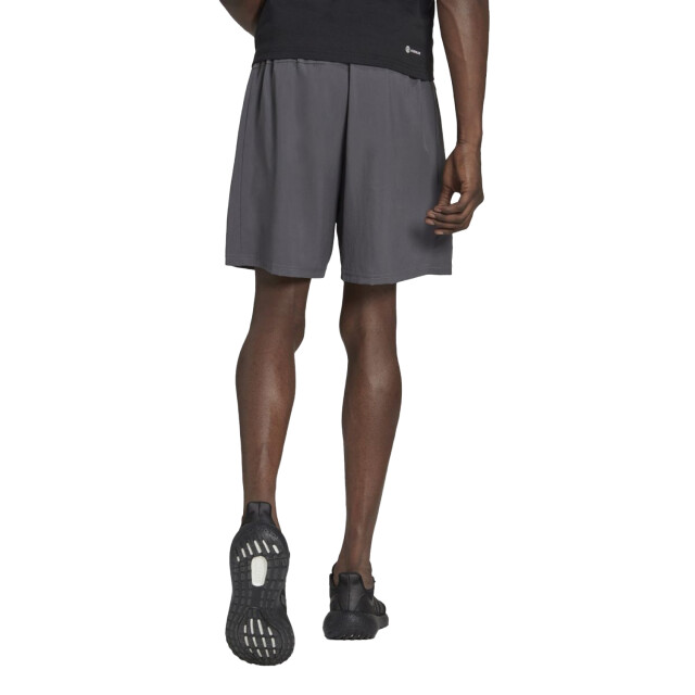 Adidas Heren essential geweven trainingsshort UTPP5201_grey large