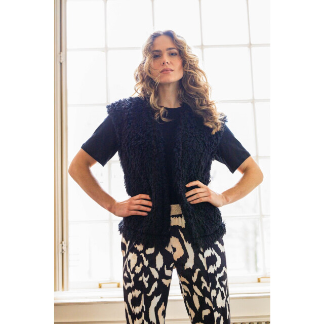 IVY BEAU Runa black Runa Black large