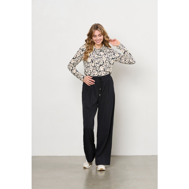 &Co Woman Lotte small flower &Co woman lotte small flower large