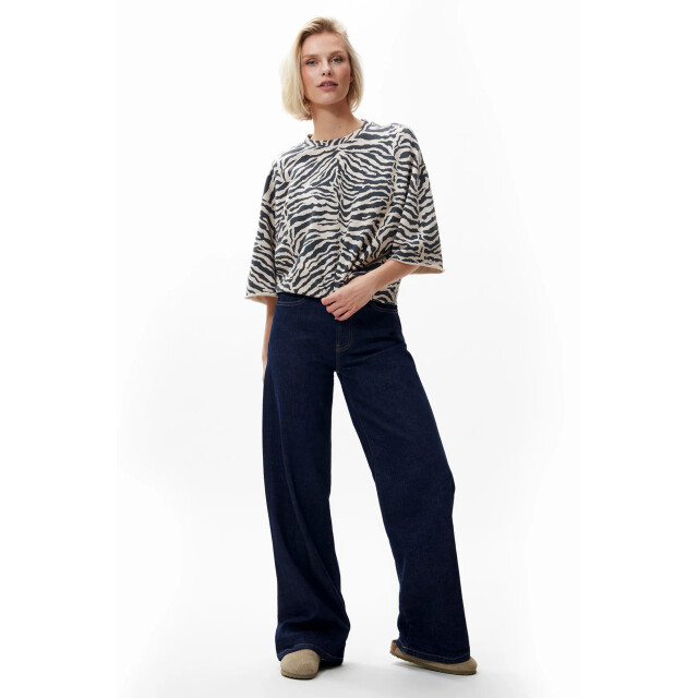 Catwalk Junkie 2503020603 short sleeve zebra sweater 2503020603 Short sleeve zebra sweater large