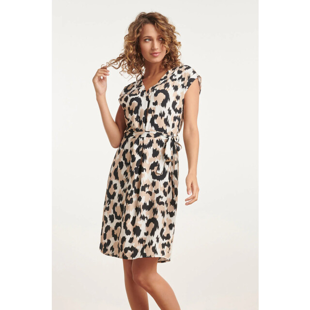 Smashed Lemon 24163 klassieke jurk met gedurfd cheeta patroon | 8720331248125 large
