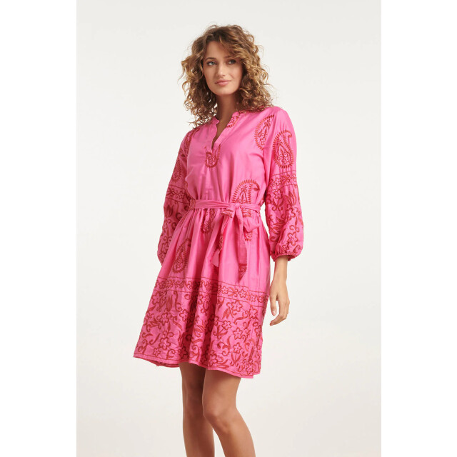 Smashed Lemon 24077 fuchsia zomerjurk met paisley borduurwerk | 24077-420-450 large