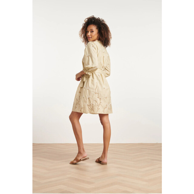 Smashed Lemon 24079 geborduurde jurk met neutrale bloemendesign print | 24079-720-010 large