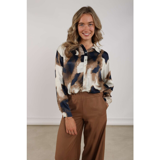 Nukus Noeria blouse ecru dessin 4309.08.0013 large