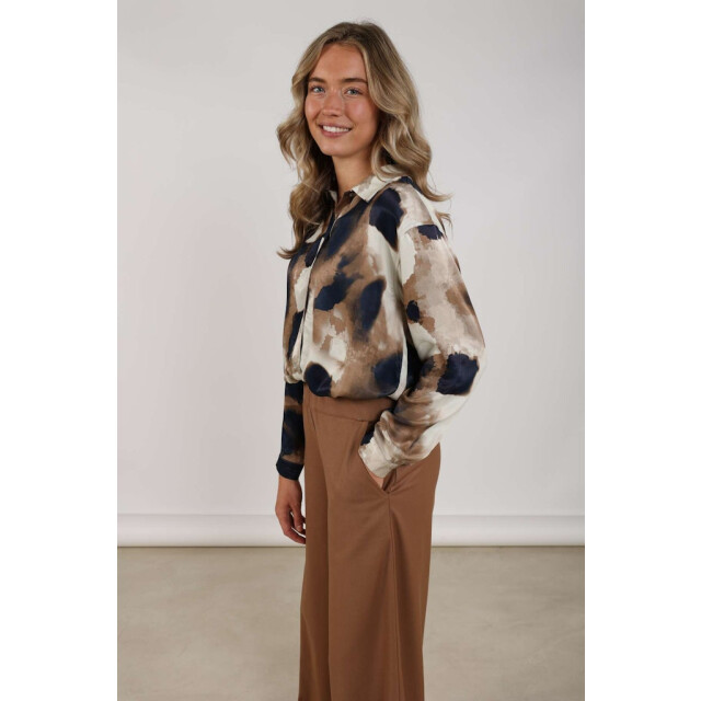 Nukus Noeria blouse ecru dessin 4309.08.0013 large