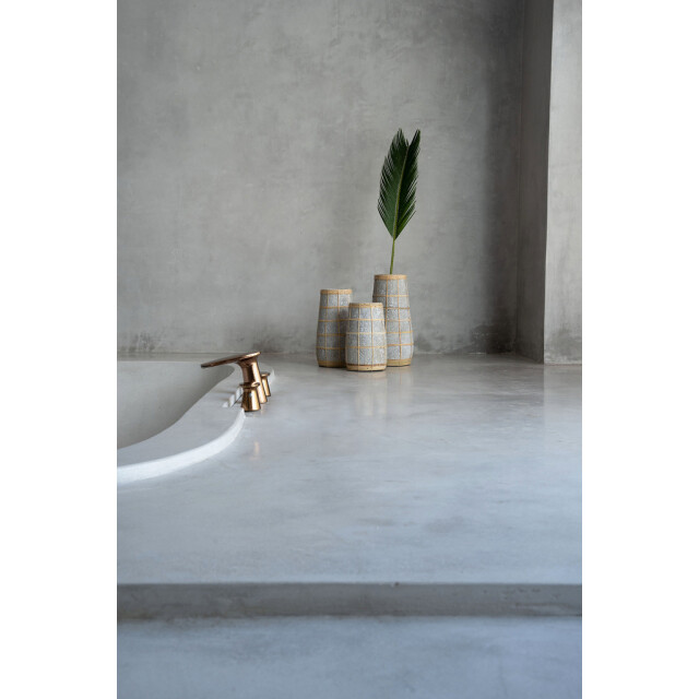 Bazar Bizar The cutie vase concrete natural s JABR086ConN-S large