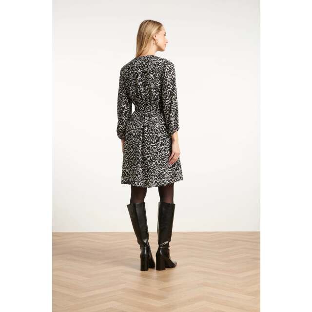 Smashed Lemon Elegante zwart en wit abstracte jurk | 25712-010-999 large