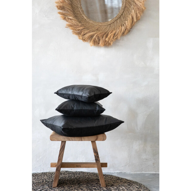 Bazar Bizar The four panel leather cushion cover black 40x40 INPG001B-40x40 large