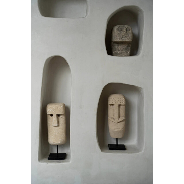 Bazar Bizar The sumba stone #21 on stand BAHRA021 large