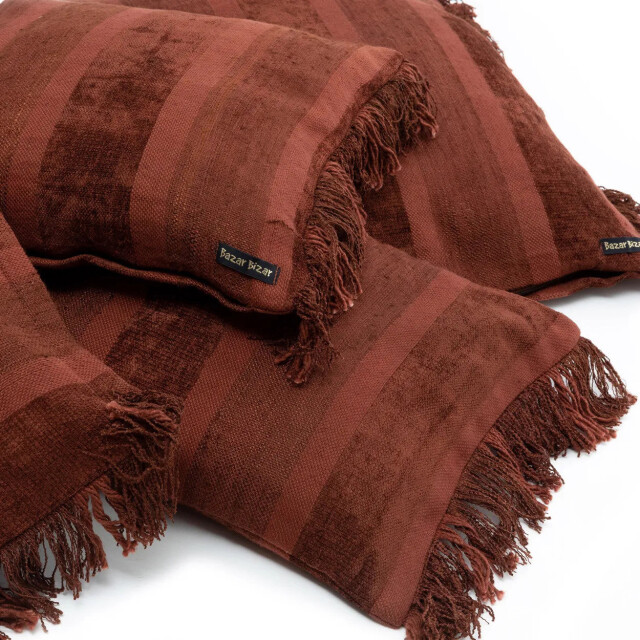 Bazar Bizar The oh my gee cushion cover burgundy velvet 35x100 INIE001BuV-35x100 large