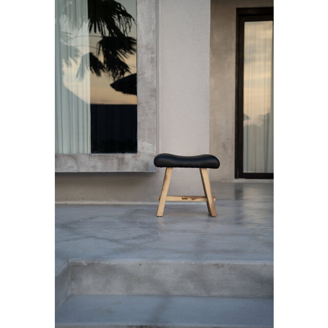 Bazar Bizar The suar stool with leather natural black JACI021NB large