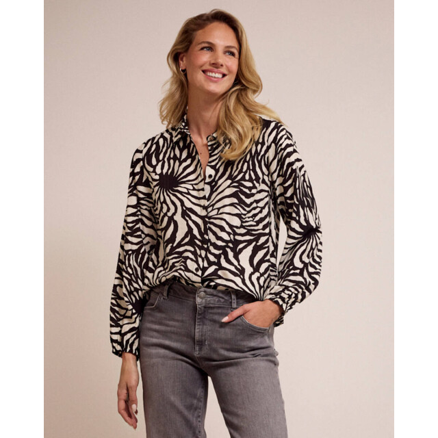 Tramontana Blouse lange mouw c04-17-301 Tramontana Blouse lange mouw C04-17-301 large