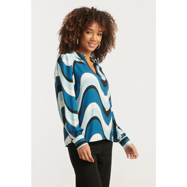 Smashed Lemon Golvende print top in zwart en blauw | 25575-600-998 large