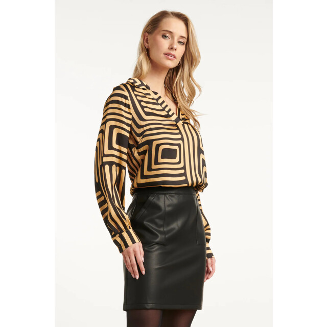 Smashed Lemon Zwart en goud grafische geprint top met kraag | 25579-999-735 large
