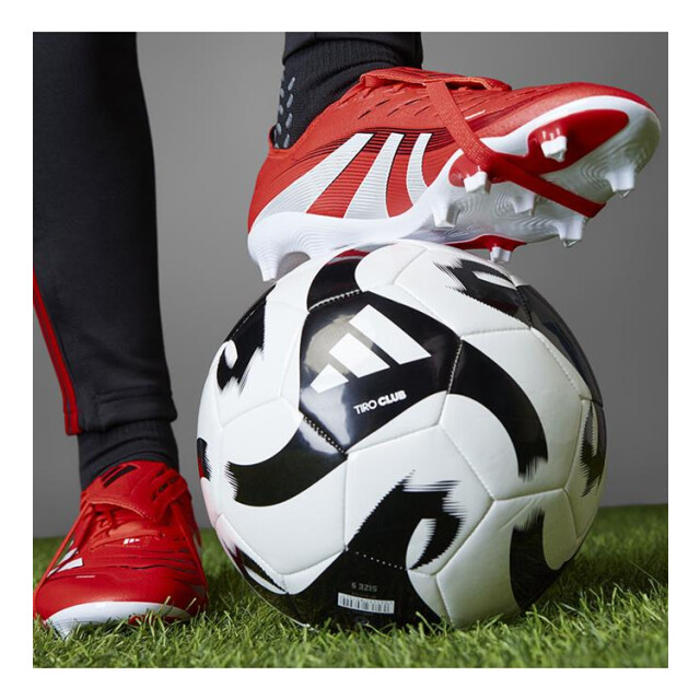 Adidas Predator league ft fg/mg ID1319 large