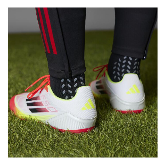 Adidas F50 league fg/mg IE1289 large