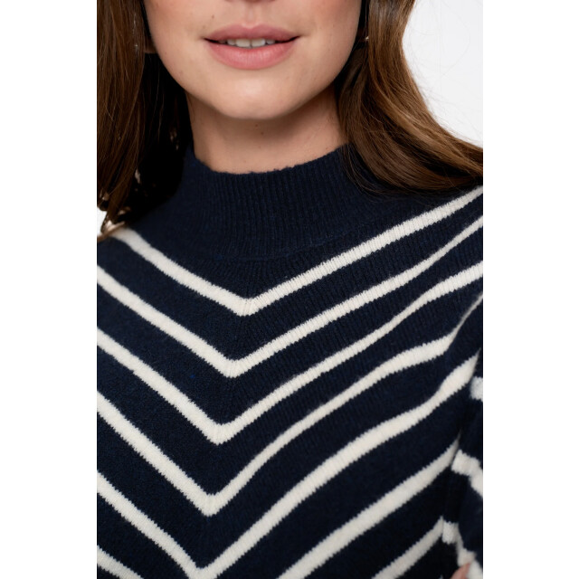 Geisha 54504-10 675 pull stripes turtleneck navy/offwhite 54504-10 675 large