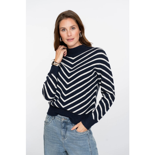Geisha 54504-10 675 pull stripes turtleneck navy/offwhite 54504-10 675 large