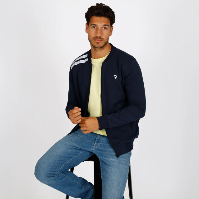 Q1905 Vest tirns donker QM2343845-695-1 large